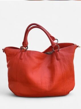 G.I.L.I. Orange Tote Bag in Supple Leather